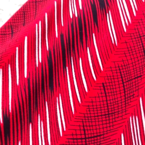 Norma Kamali red faux wrap dress 2 - Picture 11 of 13